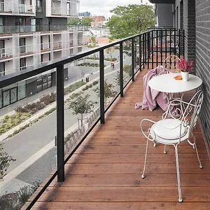 Apartment Art Ii, Breslau